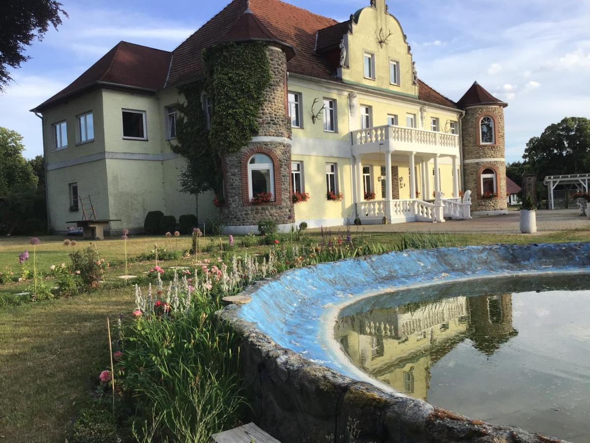Gutshaus *